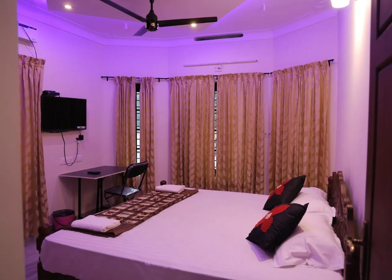 Malpans Mansion Villa Nedumbassery 0*,